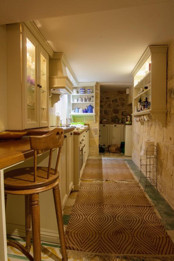Town House Steeped In History Villa Рабат Екстериор снимка